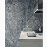 Gresie Deco Studio Seventy-Nine 60x120 cm – ambient bucatarie, bucatarie moderna cu perete decorativ albastru-gri si blat marmura