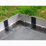 Profil Picurator Balcon/Terasa Schluter RKL Bara 40mm 2.5 ml – detaliu, profil metalic colt terasa cu mortar si iarba