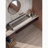 Gresie ABK Sensi Gems Taj Mahal Lucios 120x280 cm – ambient baie, baie moderna cu chiuveta din piatra si oglinda rotunda, pe pardoseala si perete