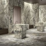Lastra Gresie Portelanata HME Blended Marmura Mix Mat 120x260 cm – ambient baie, baie moderna cu lavoare din marmura si pereti asortati, pe pardoseala si perete