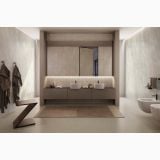 Lastra Gresie Origins White Mat 120x280x0,6 cm – ambient baie, baie moderna cu dublu lavoar si oglinda mare, pe pardoseala