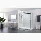 Usa Dus Culisanta Wst 01 Profil Negru Sticla Transparenta 125-145x200 cm – ambient baie, cabina dus culisanta profil negru, gresie gri, mobilier suspendat, pe pardoseala si perete