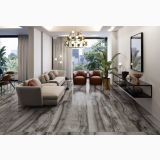 Gresie Akoya Ocean Mat 7.3 x 29.6 cm – ambient living, living modern cu canapea bej si pardoseala marmorata