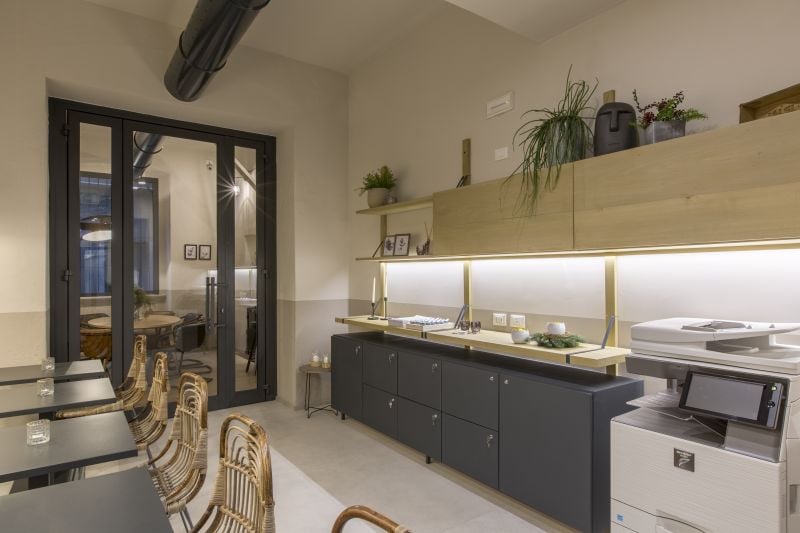 Spațiu multifuncțional cu accente calde | Inspirație Living Modern