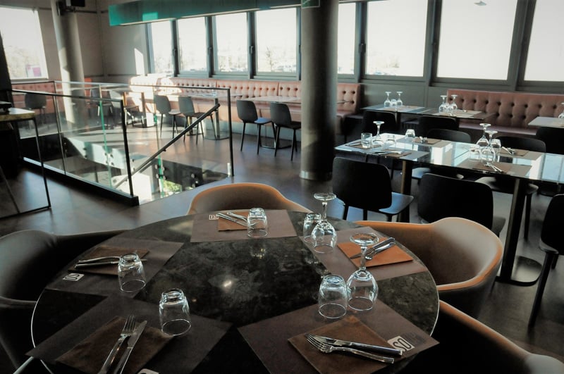 Restaurant urban cu priveliște | Inspirație Living Industrial