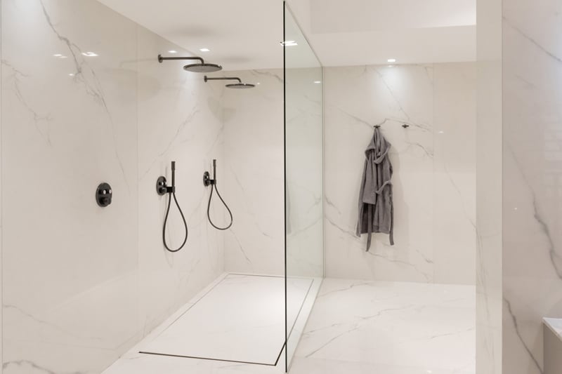 Duș spa cu eleganță minimalistă | Inspirație Baie Luxe