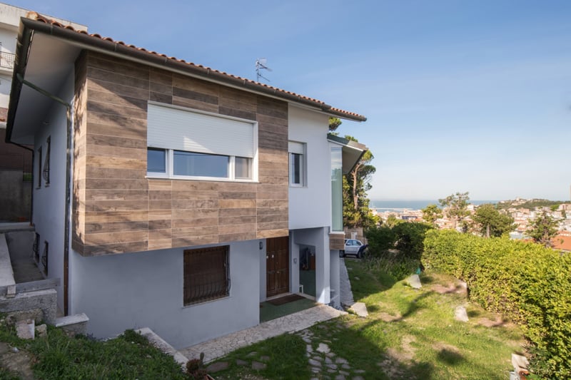 Fațadă modernă cu accent cald | Inspirație Exterior Modern