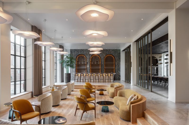 Lounge elegant cu accente calde | Inspirație Living Luxe