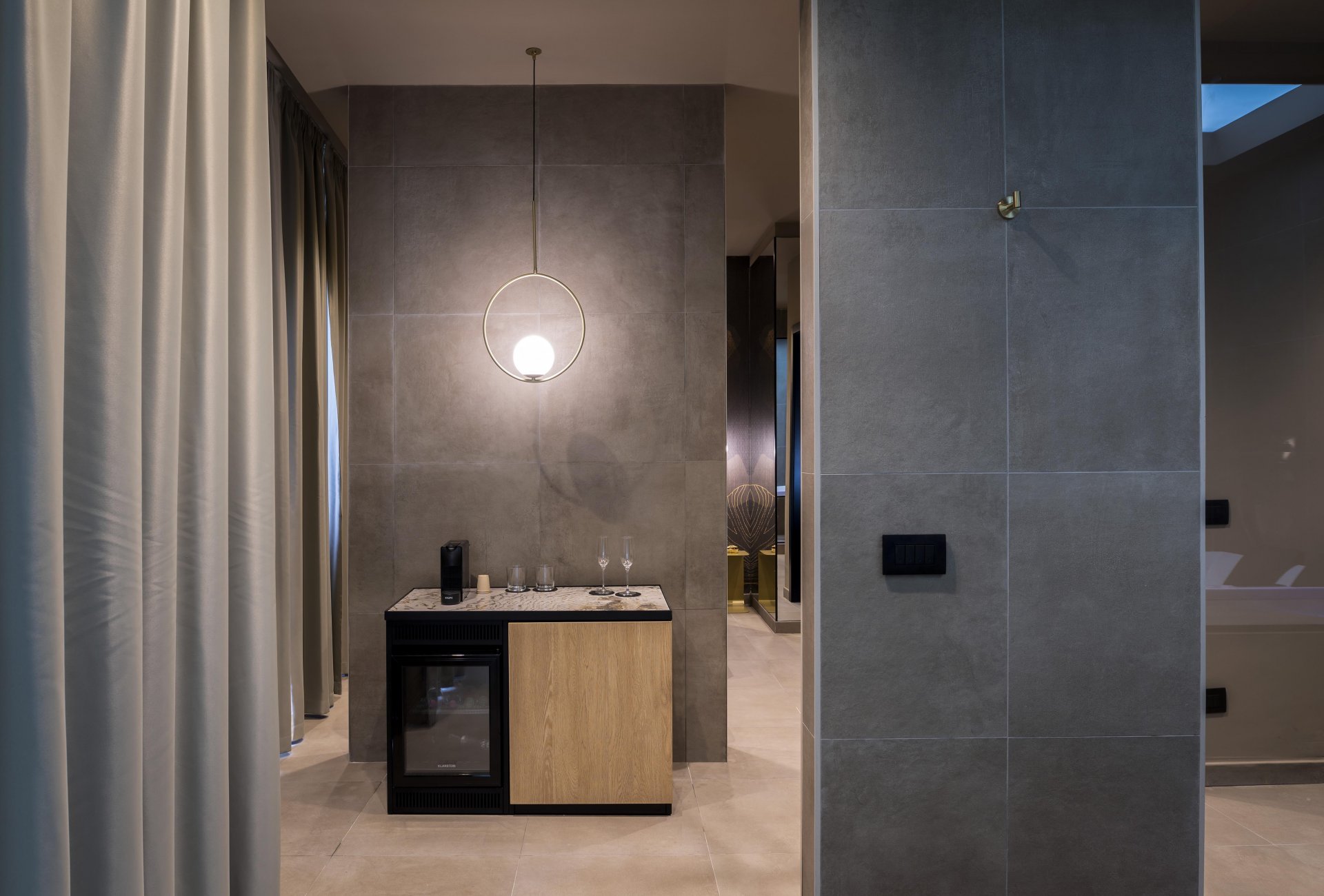 Hol modern cu accente calde | Inspirație Dormitor Luxe