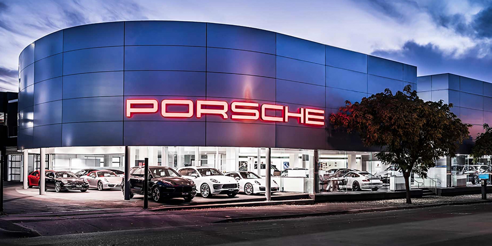 Porsche (Sydney) | Inspirație Hol Modern