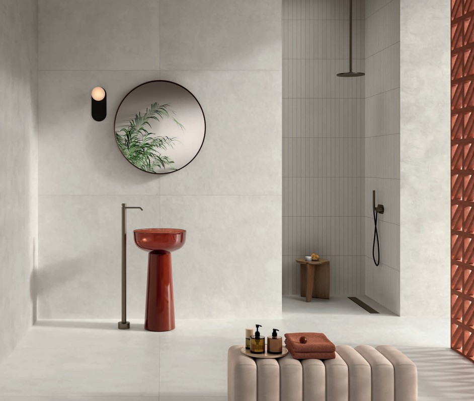 Baie modernă cu accente teracotă | Inspirație Baie Modern