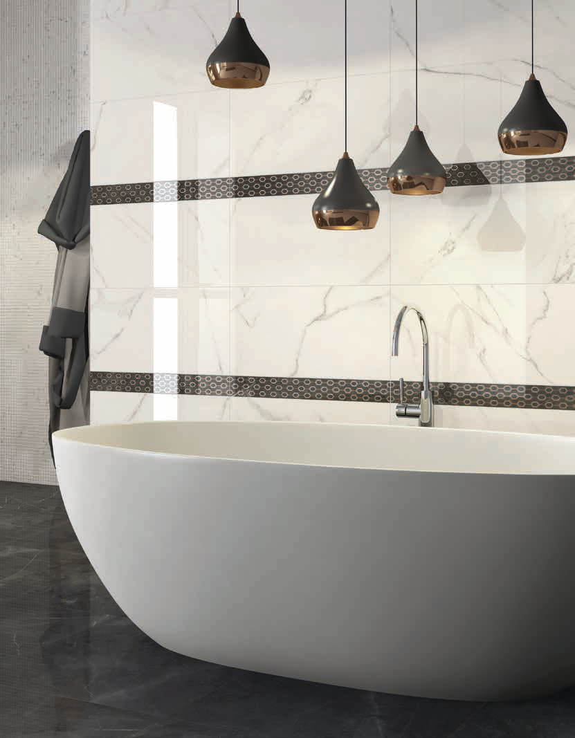 Baie modernă cu accente metalice | Inspirație Baie Modern