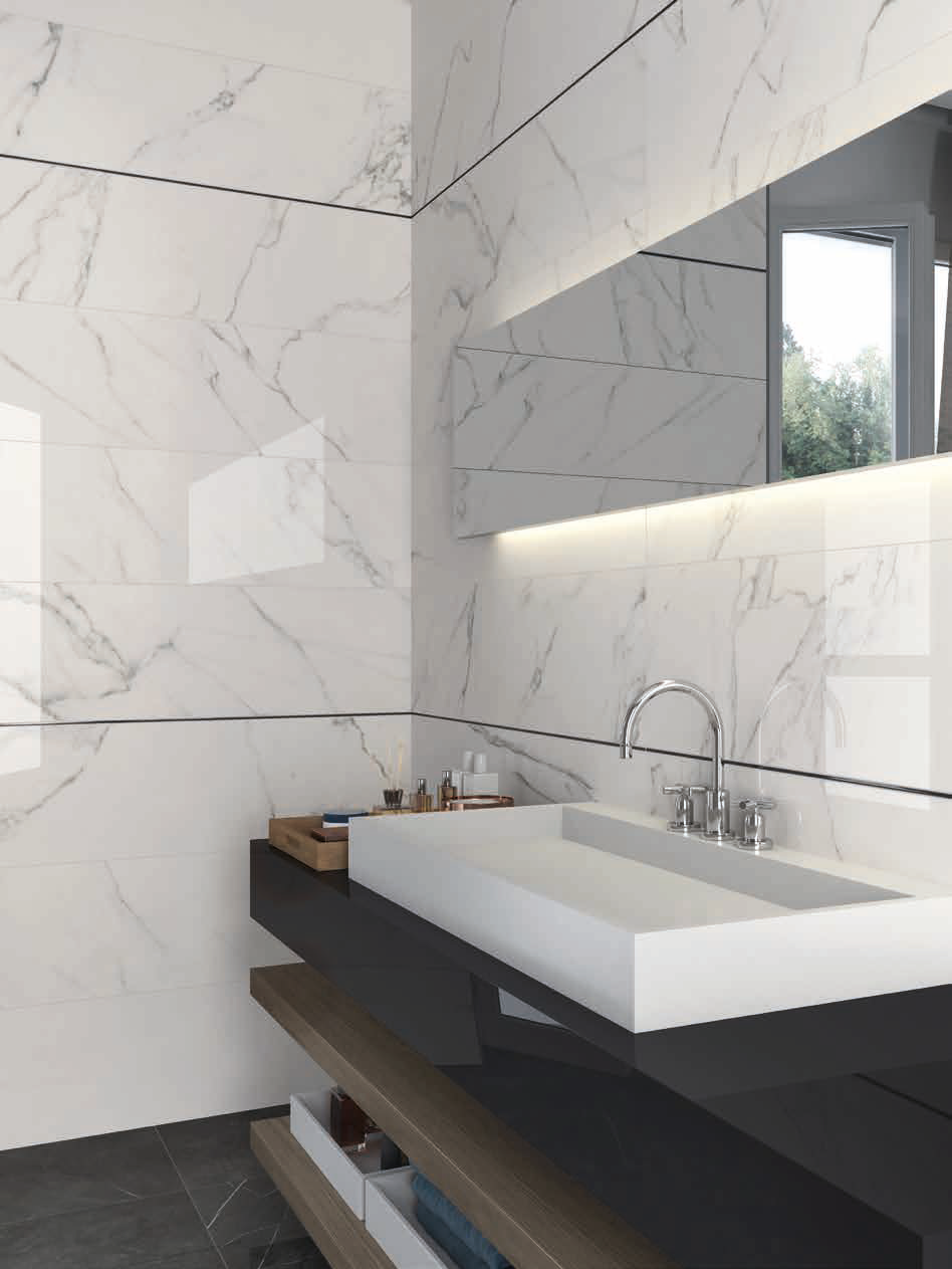 Baie modernă, marmură și lumină | Inspirație Baie Modern