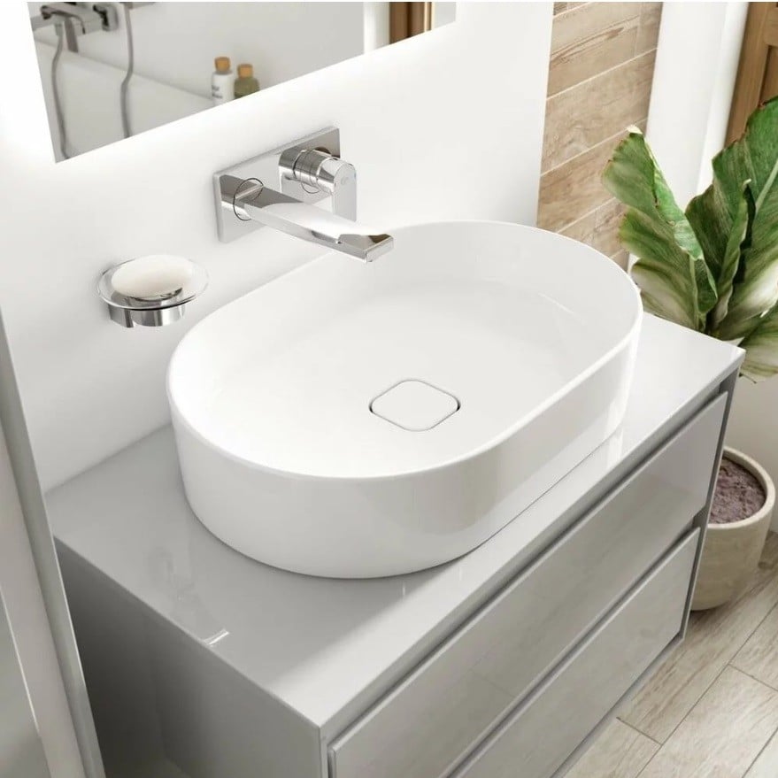 Baie modernă, cu accente naturale | Inspirație Baie Modern