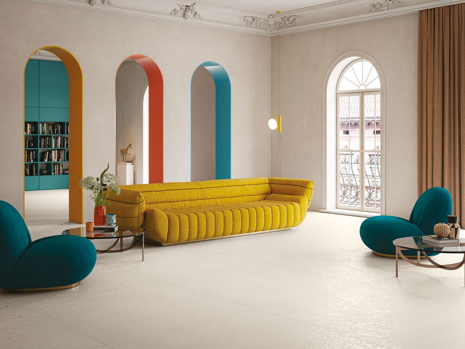 Living ecletic cu accente vibrante | Inspirație Baie Modern