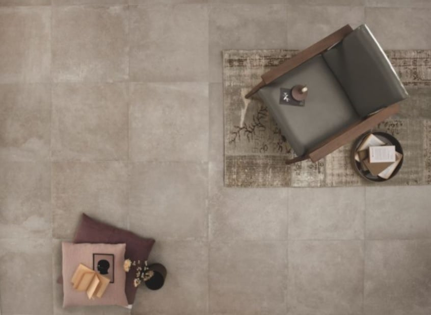 Living minimalist în tonuri calde | Inspirație Baie Modern