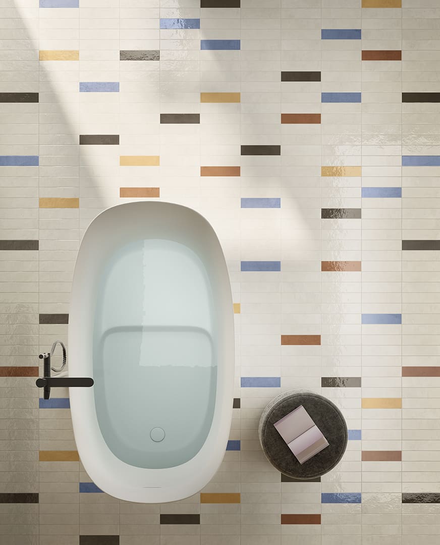 Baie jucăușă cu accente cromatice | Inspirație Baie Modern