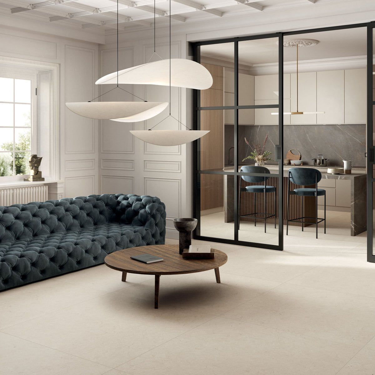 Living luminos cu accente calde | Inspirație Baie Modern