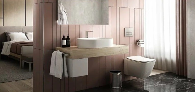 Baie deschisă cu nuanțe pudrate | Inspirație Baie Modern