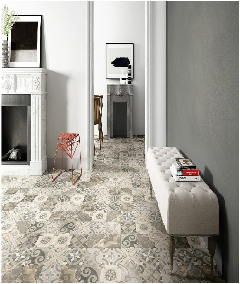 Hol de trecere cu accente clasice | Inspirație Baie Modern