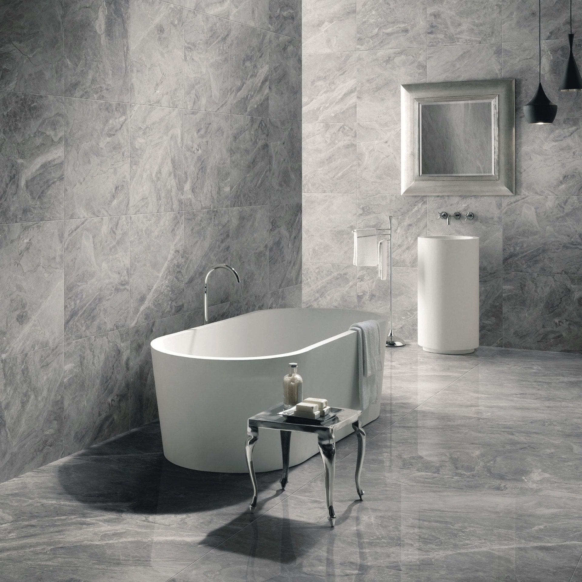 Baie modernă în marmură gri | Inspirație Baie Minimalist