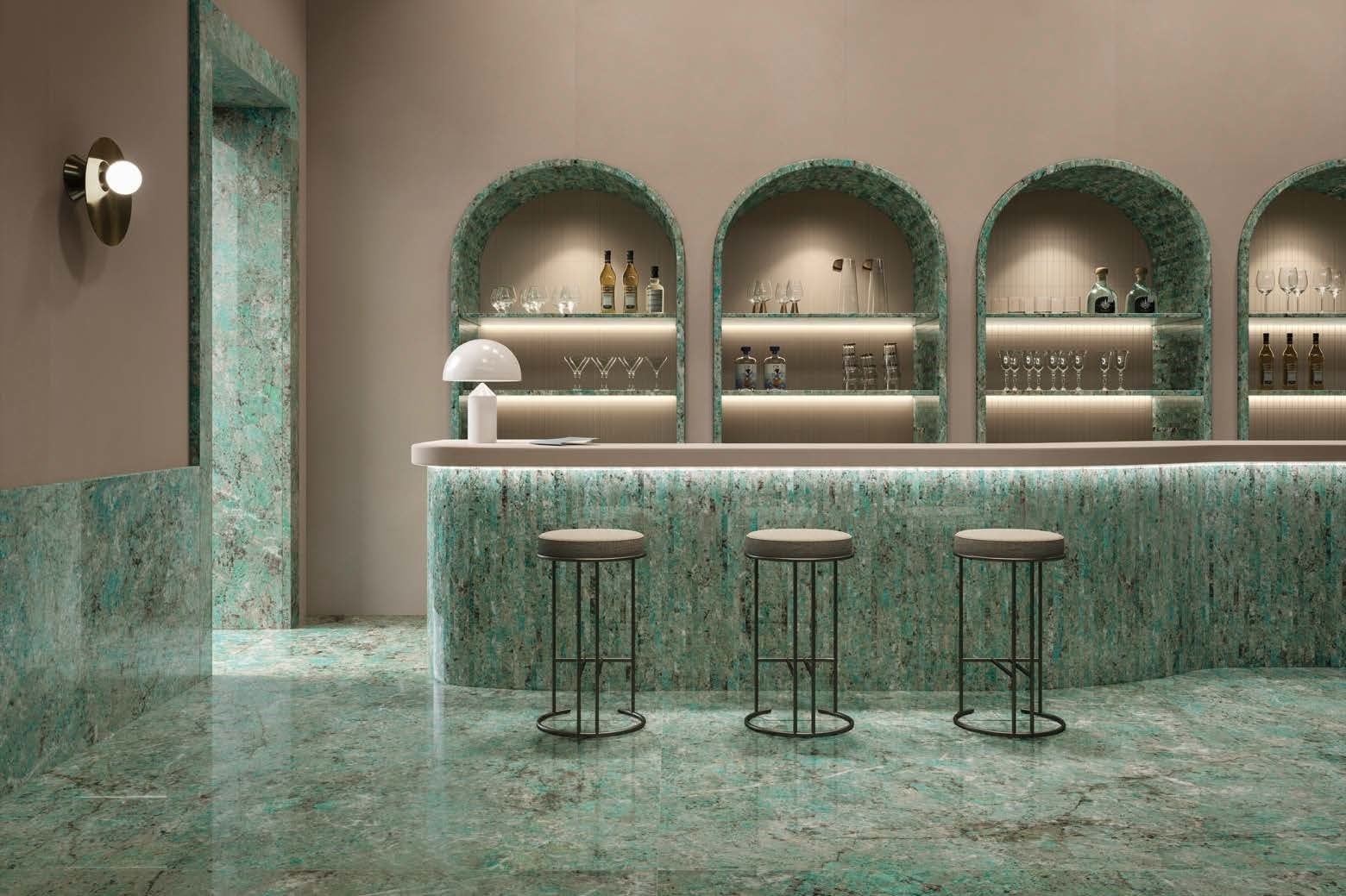 Bar urban în tonuri de cupru oxidat | Inspirație Baie Modern