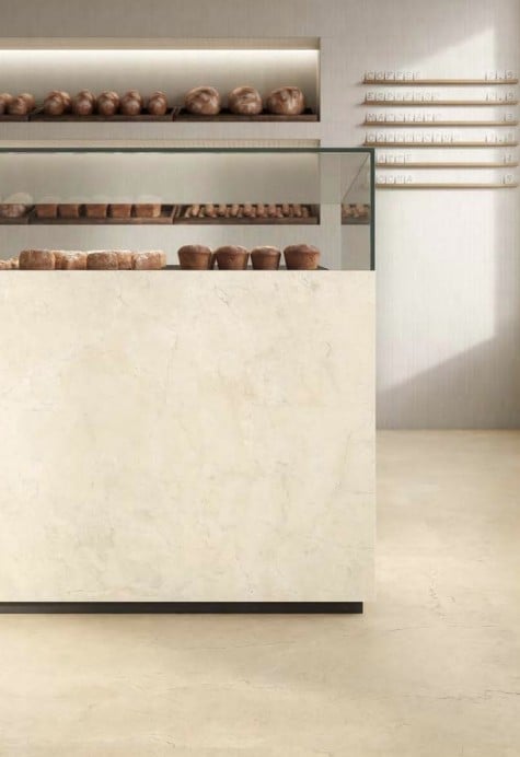 Brutărie caldă în tonuri de crem | Inspirație Baie Minimalist