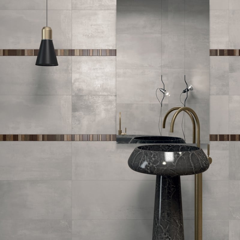 Baie modernă cu accente calde | Inspirație Baie Modern