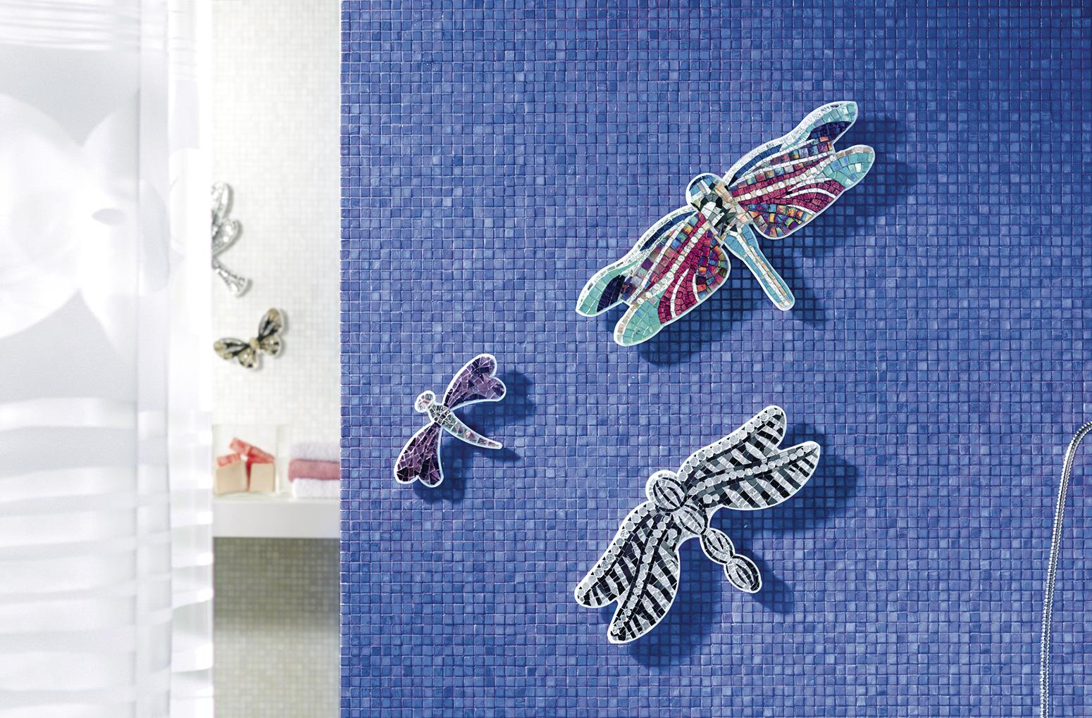 Duș vibrant cu accente jucăușe | Inspirație Baie Modern