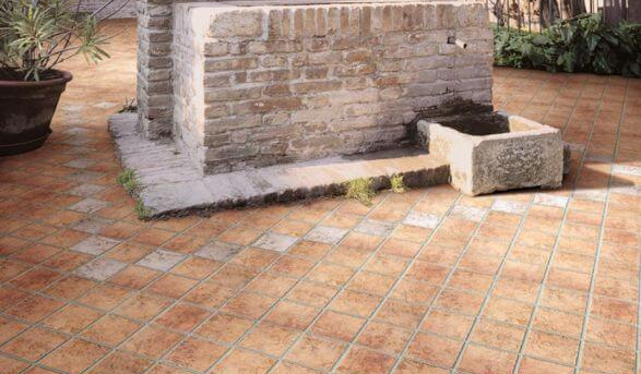Curte rustică sub soare | Inspirație Terasă Modern