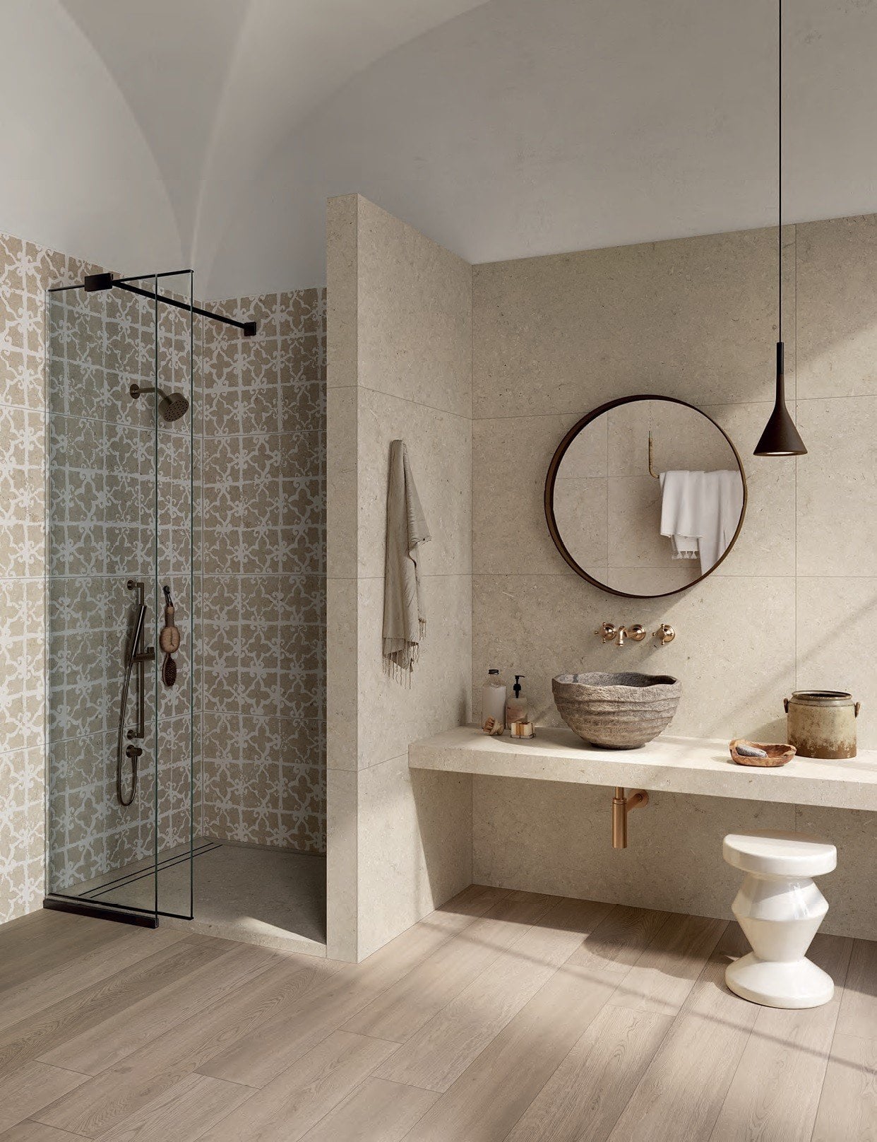 Baie mediteraneană cu accente calde | Inspirație Baie Modern