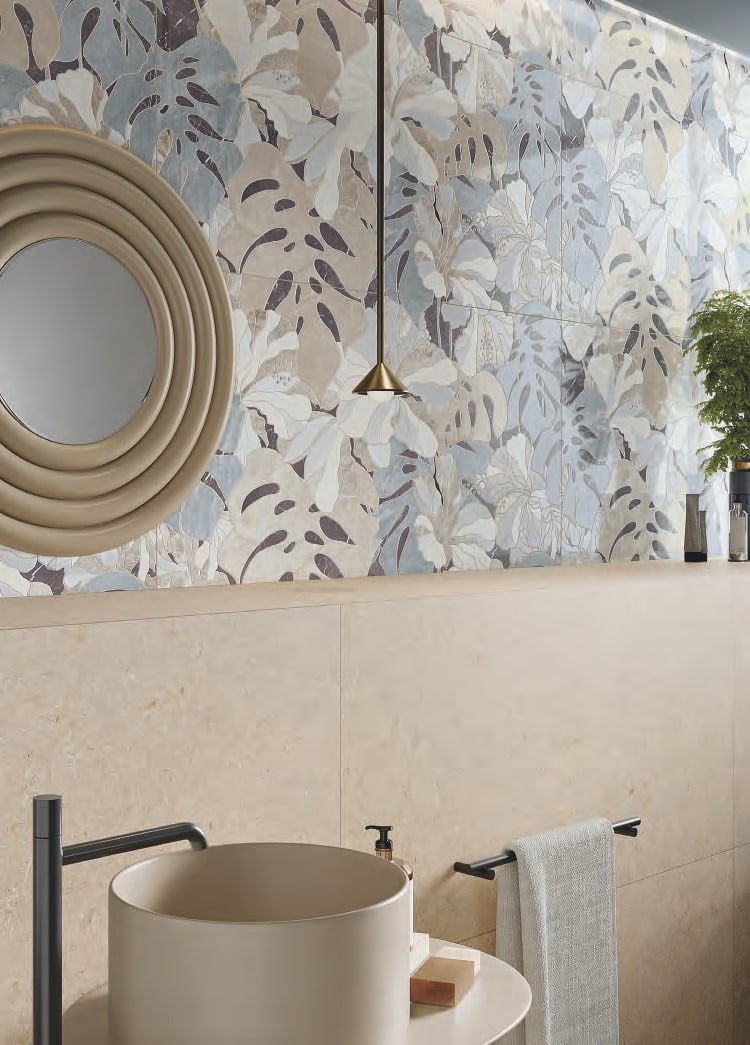 Baie tropicală în tonuri calde | Inspirație Baie Modern