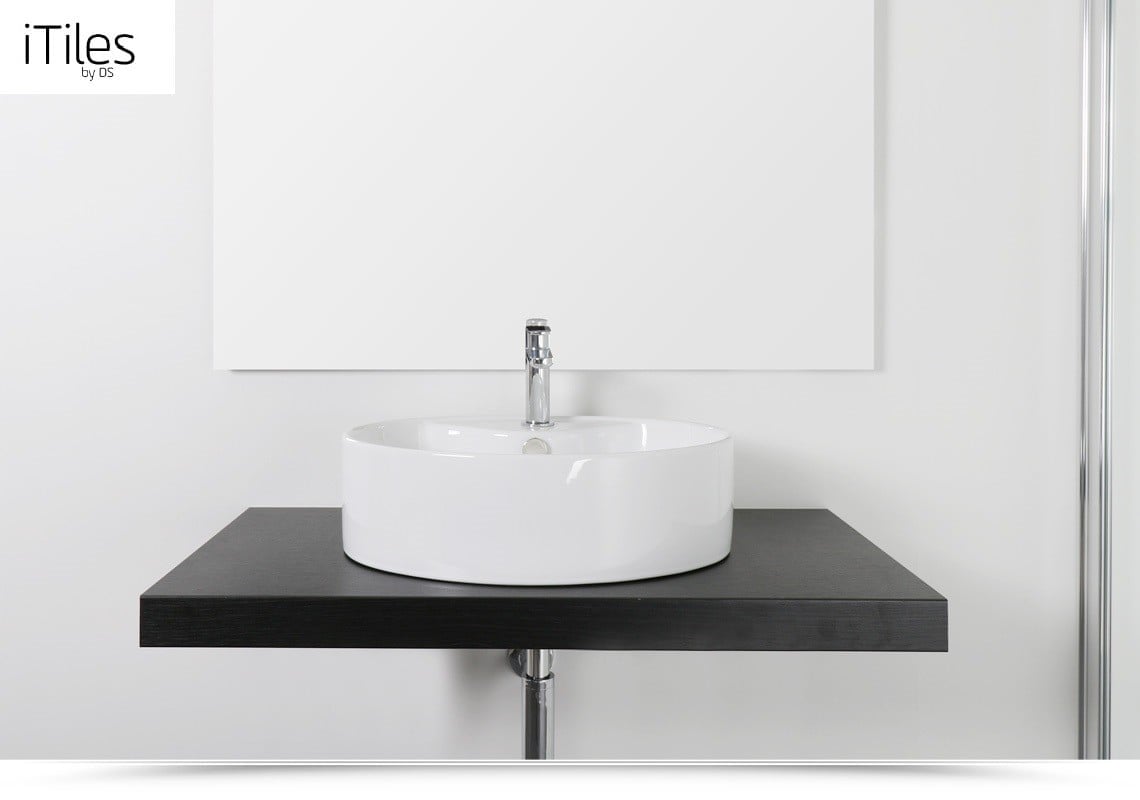 Baie minimalistă cu accente cromatice | Inspirație Baie Modern