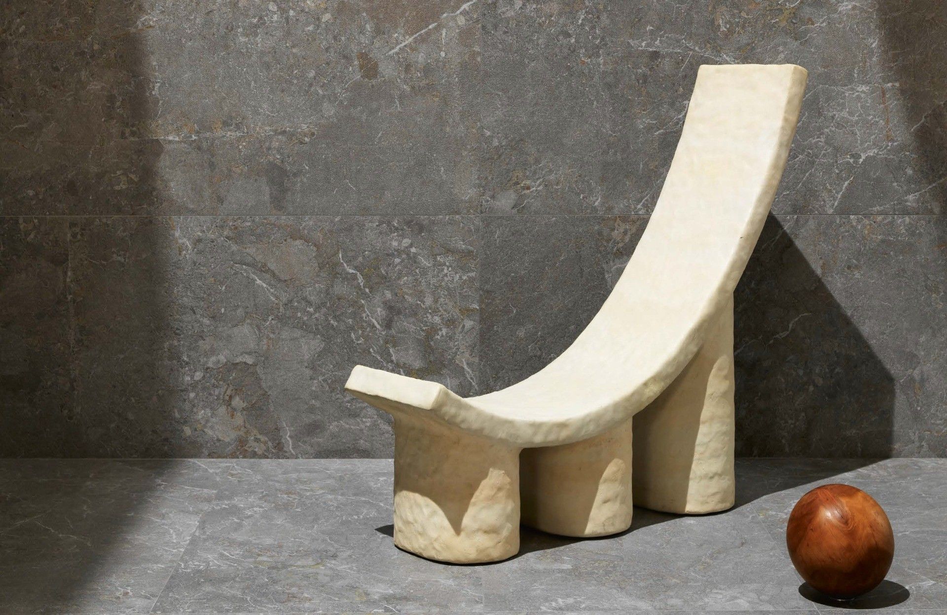 Minimalism cu accente sculpturale | Inspirație Baie Modern
