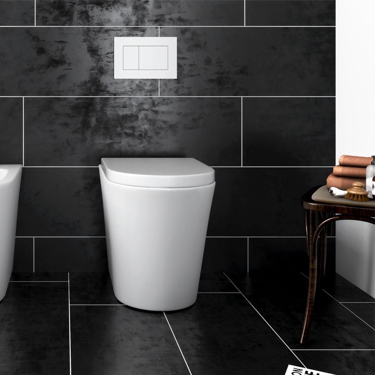 Baie modernă, contrast puternic | Inspirație Baie Modern