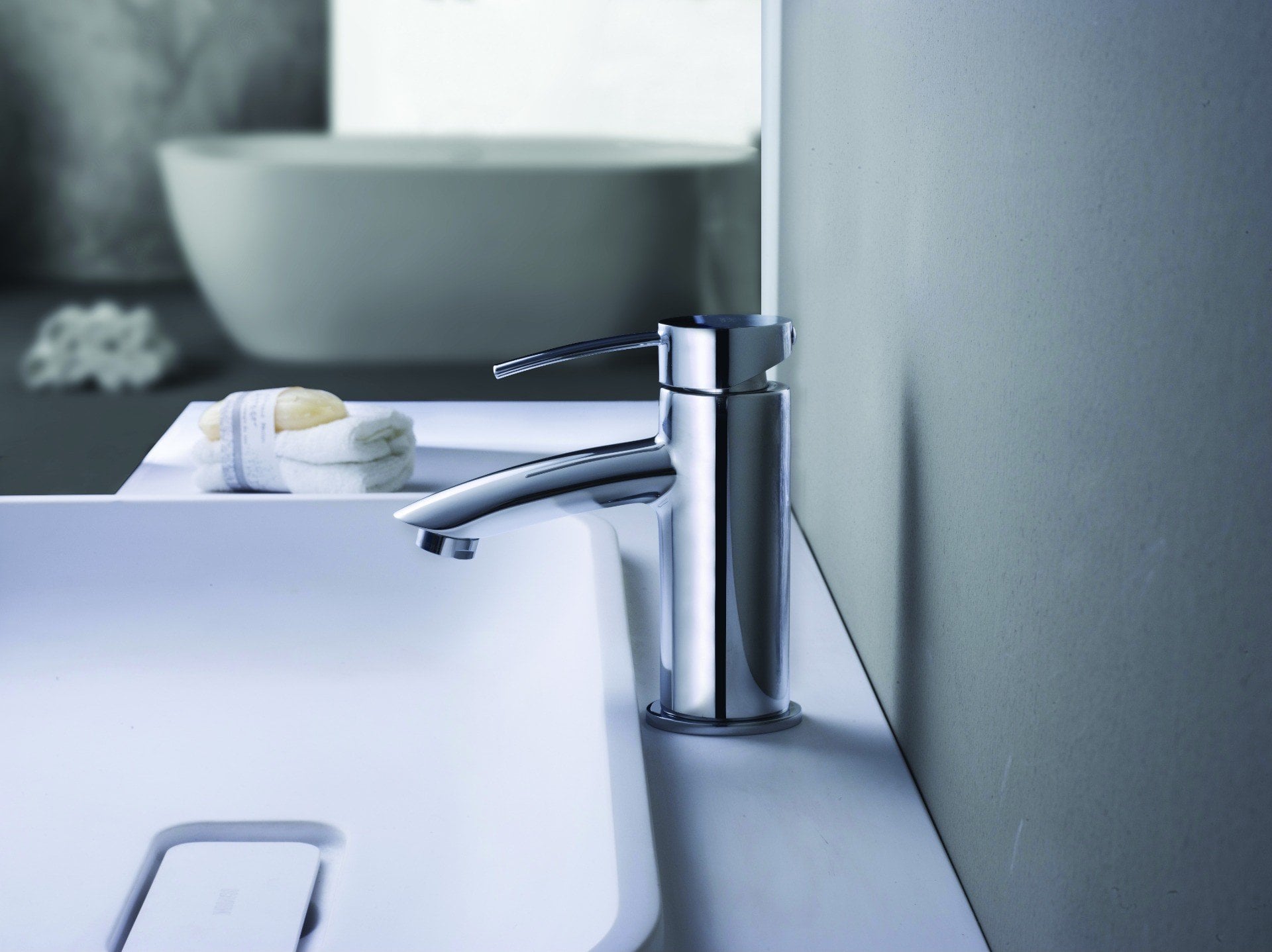 Baie minimalistă în tonuri reci | Inspirație Baie Modern