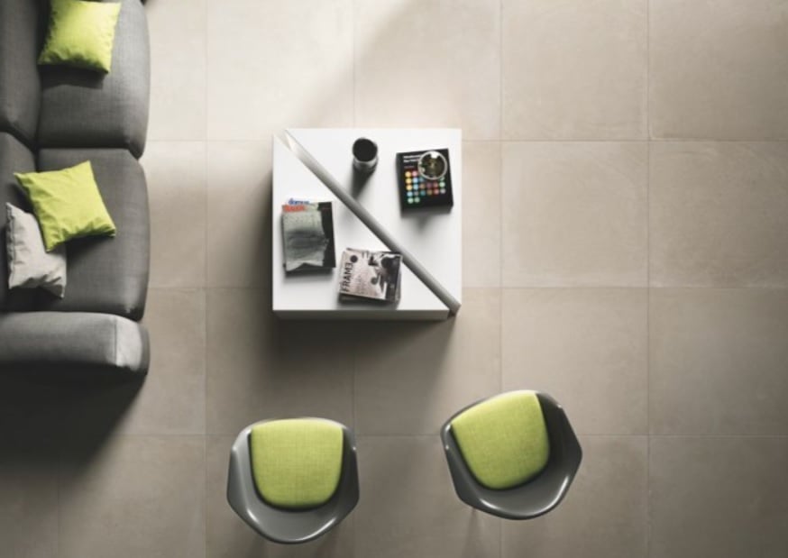 Living minimalist în tonuri calde | Inspirație Baie Modern