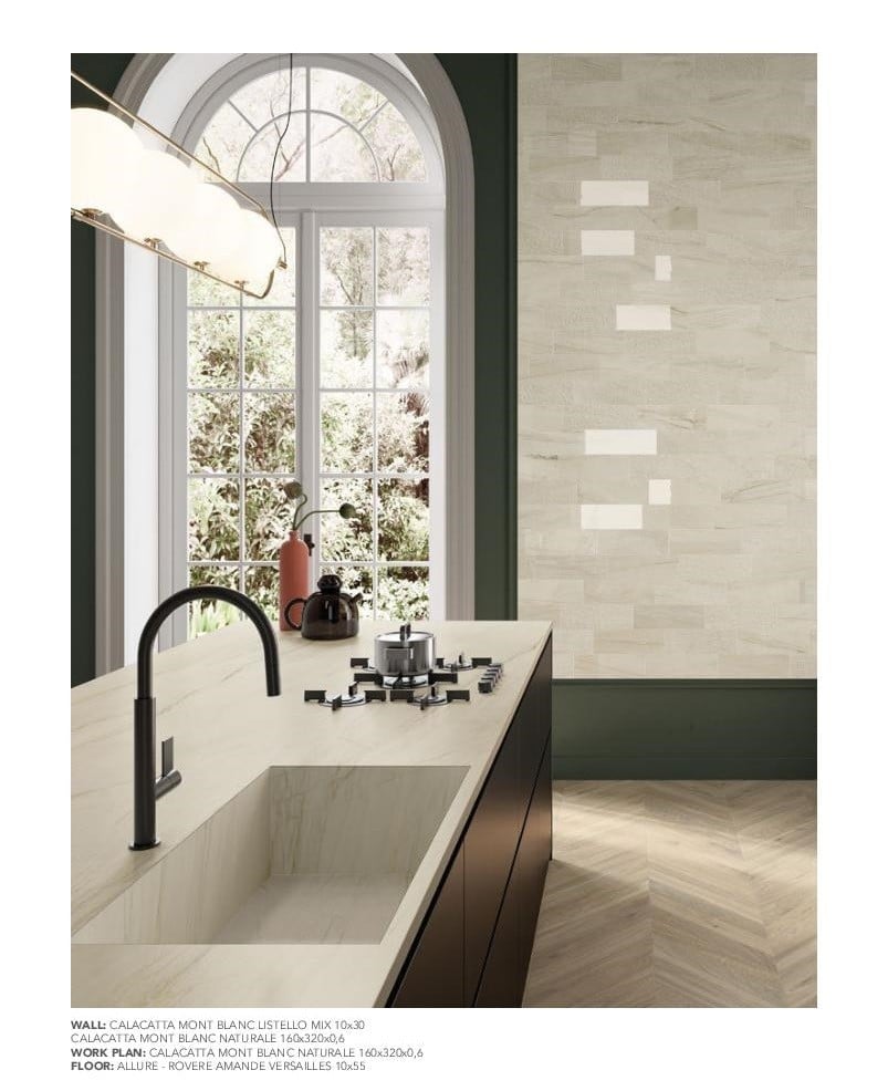 Bucătărie luminoasă cu accente naturale | Inspirație Baie Modern