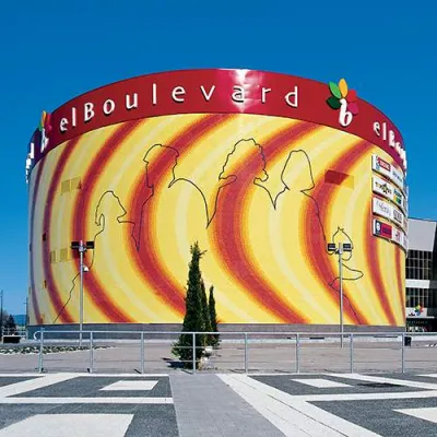 Boulevard Vitoria-Gasteiz — Exterior SICIS | Inspirație Exterior Modern